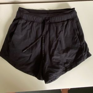 Inner Glow Modal Short